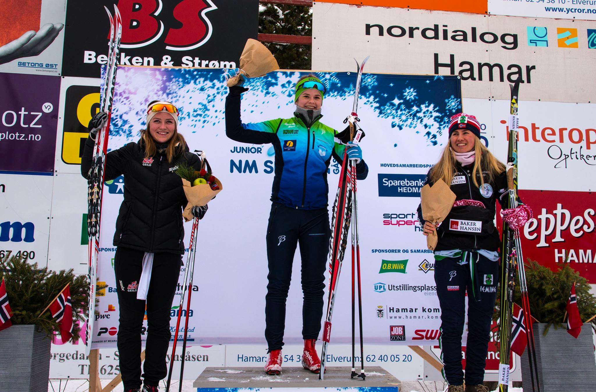til Kristine Stavås Skistad (1. plass), Amalie Winnes (2. plass) og Marthe Kråkstad Johansen (3. plass)!